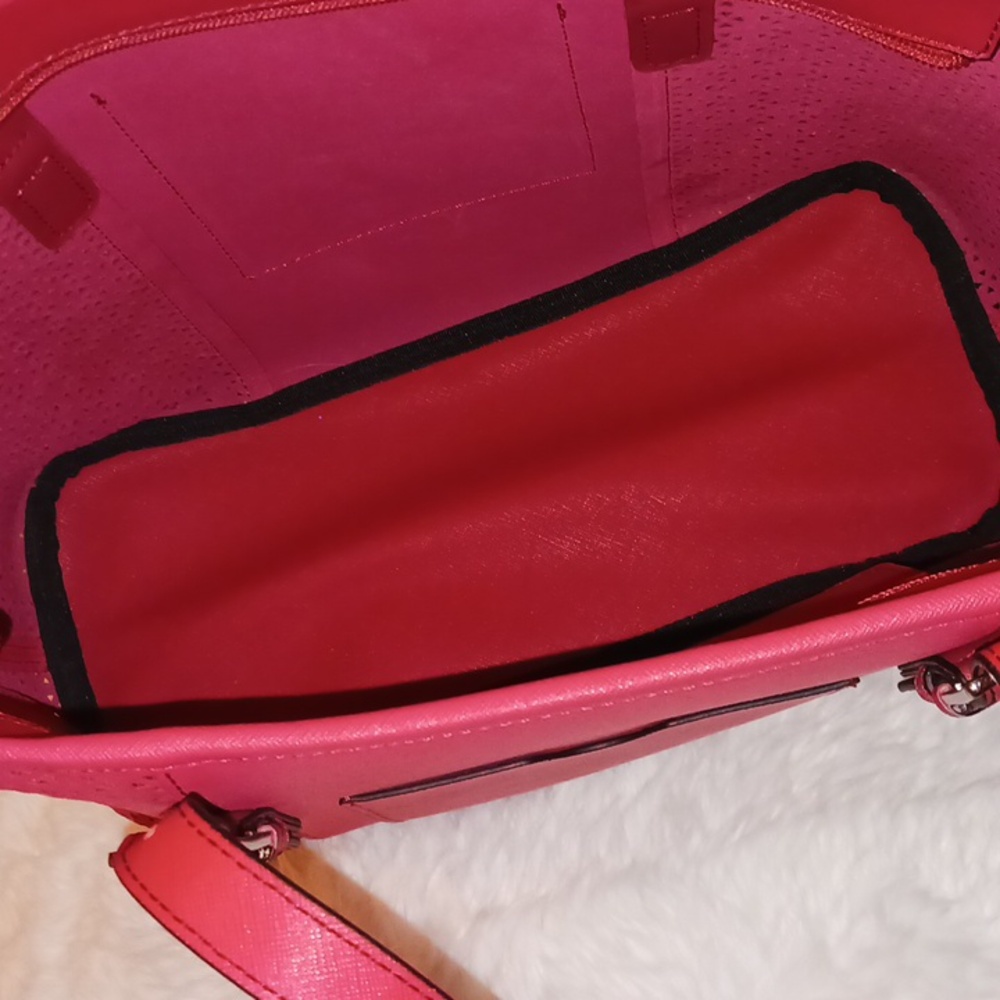 🦋New Large Size Tignanello Leather Laser Cut Large Pink Bag or Tote NWOT - Picture 10 of 17